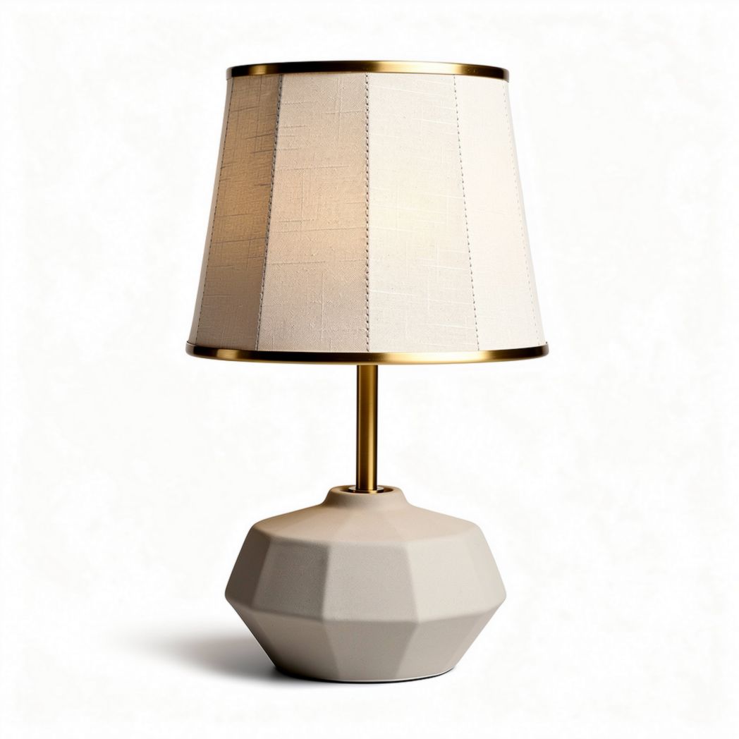 Geometric table lamp with fabric shade and ceramic base 25 x 25 x 40cm